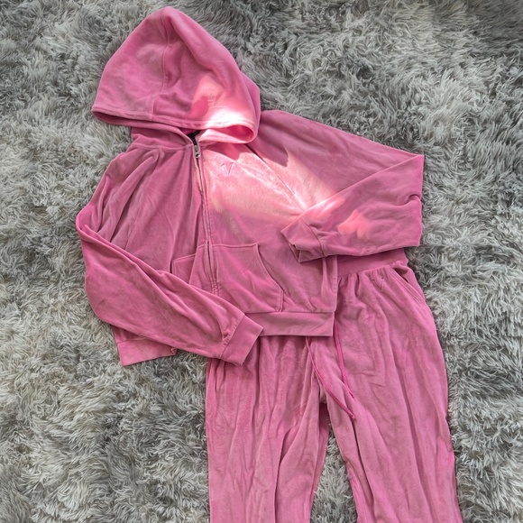 Victoria Secrets Jump Suit - Picture 1 of 2